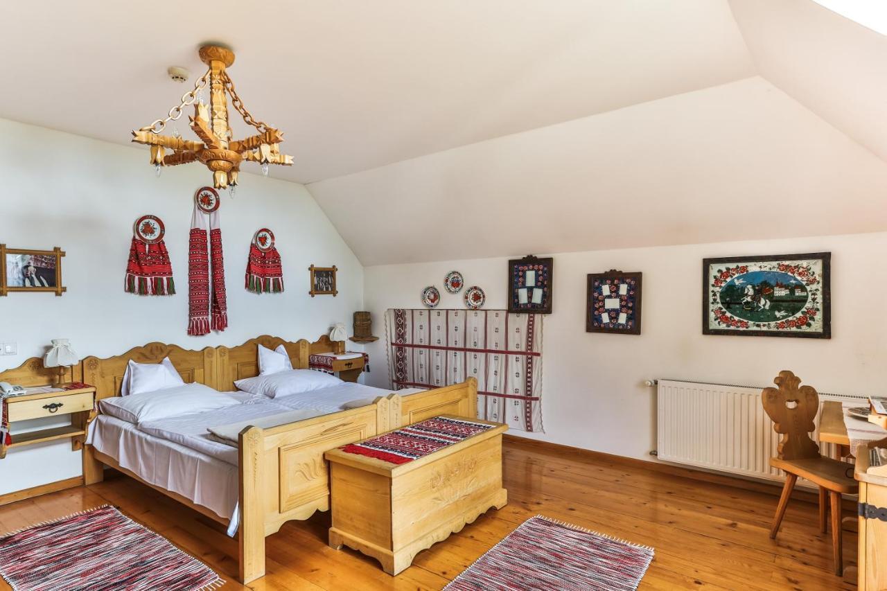 Bagolyvar Panzio Bed & Breakfast 3*